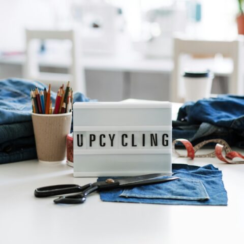 Denim Upcycling Ideas, Using Old Jeans, Repurposing Jeans, Reusing Old Jeans, Upcycle Stuff