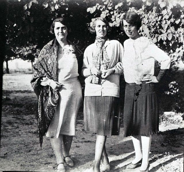 Afghan fashion