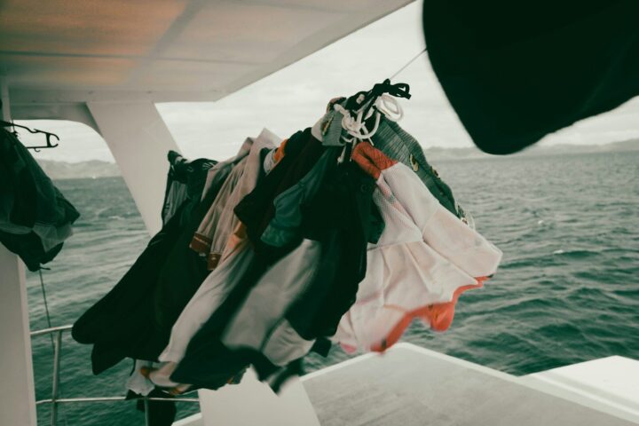 slow fashion, fast fashion