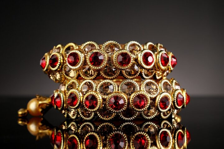 history of jewellery,